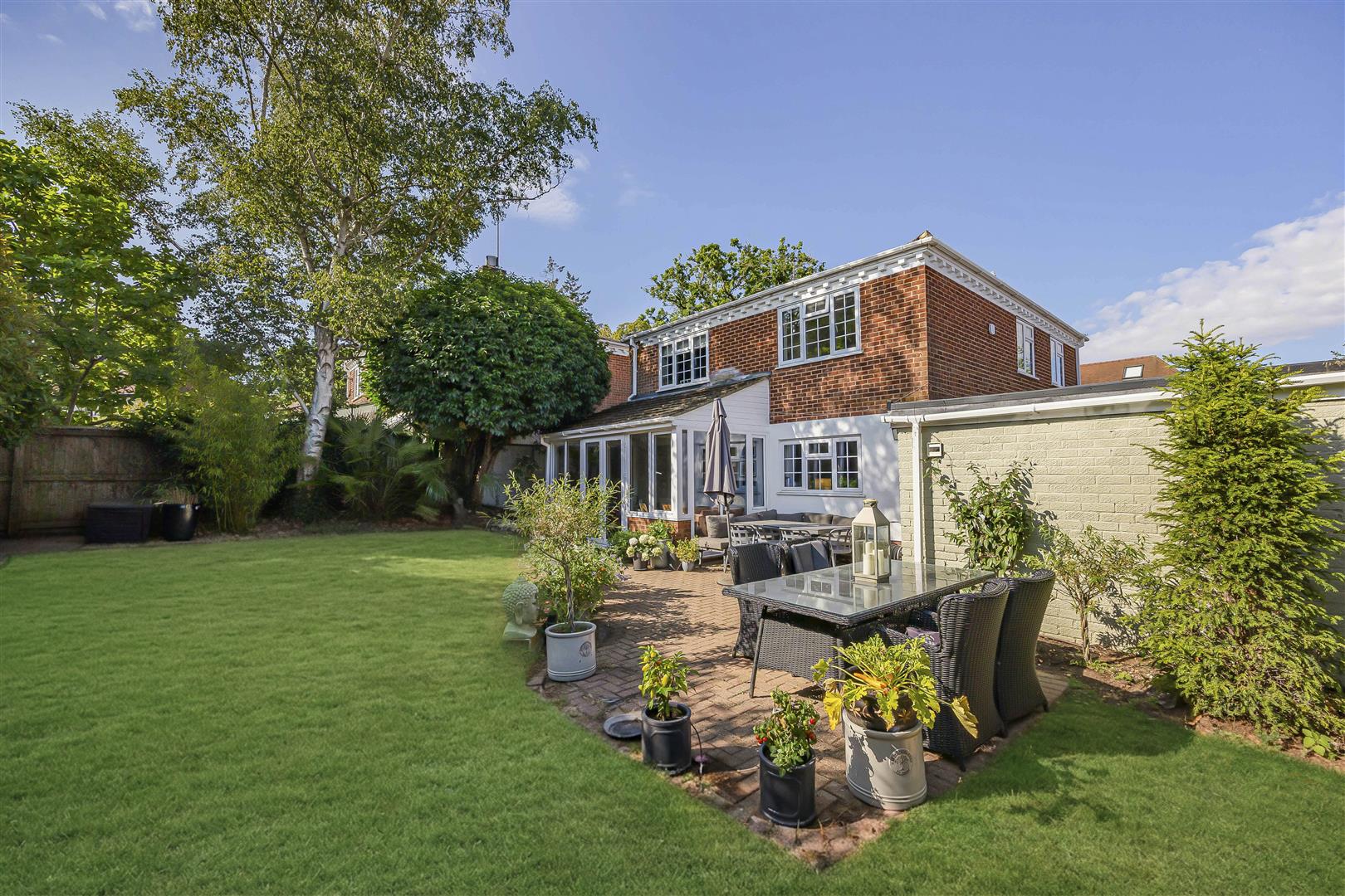 Crowsley Road, Shiplake, Henley-On-Thames